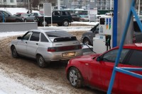 На кемеровских заправках вновь есть 92-ой бензин.